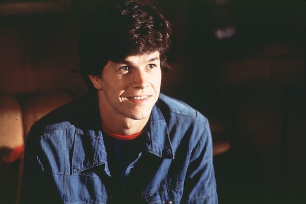 Boogie-Nights-Movie-Stills-mark-wahlberg