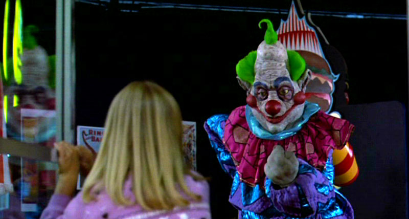 Killer Klowns From Outer Space (1988)